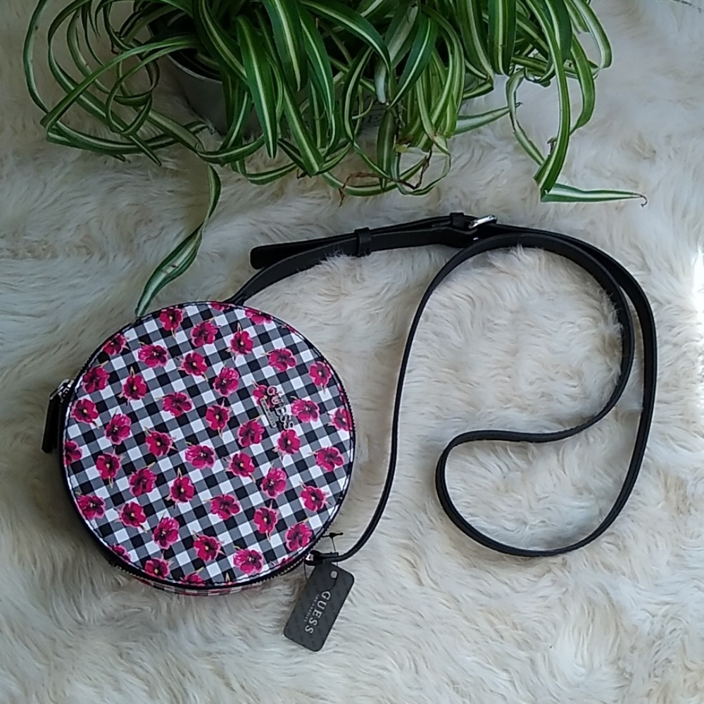 🆕 Guess Floral Baldwinpark cross-body bag🌺